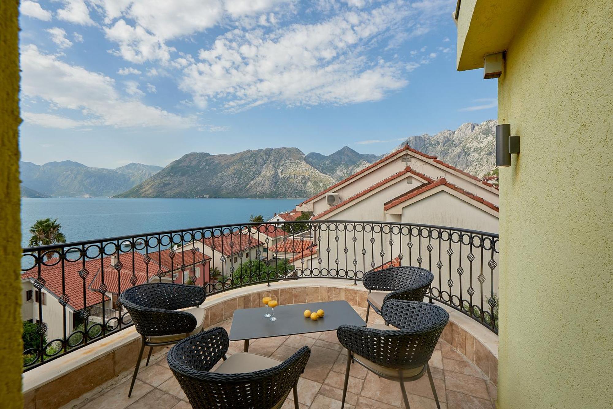 2Montenegro Mimoza Apartments Доброта Экстерьер фото