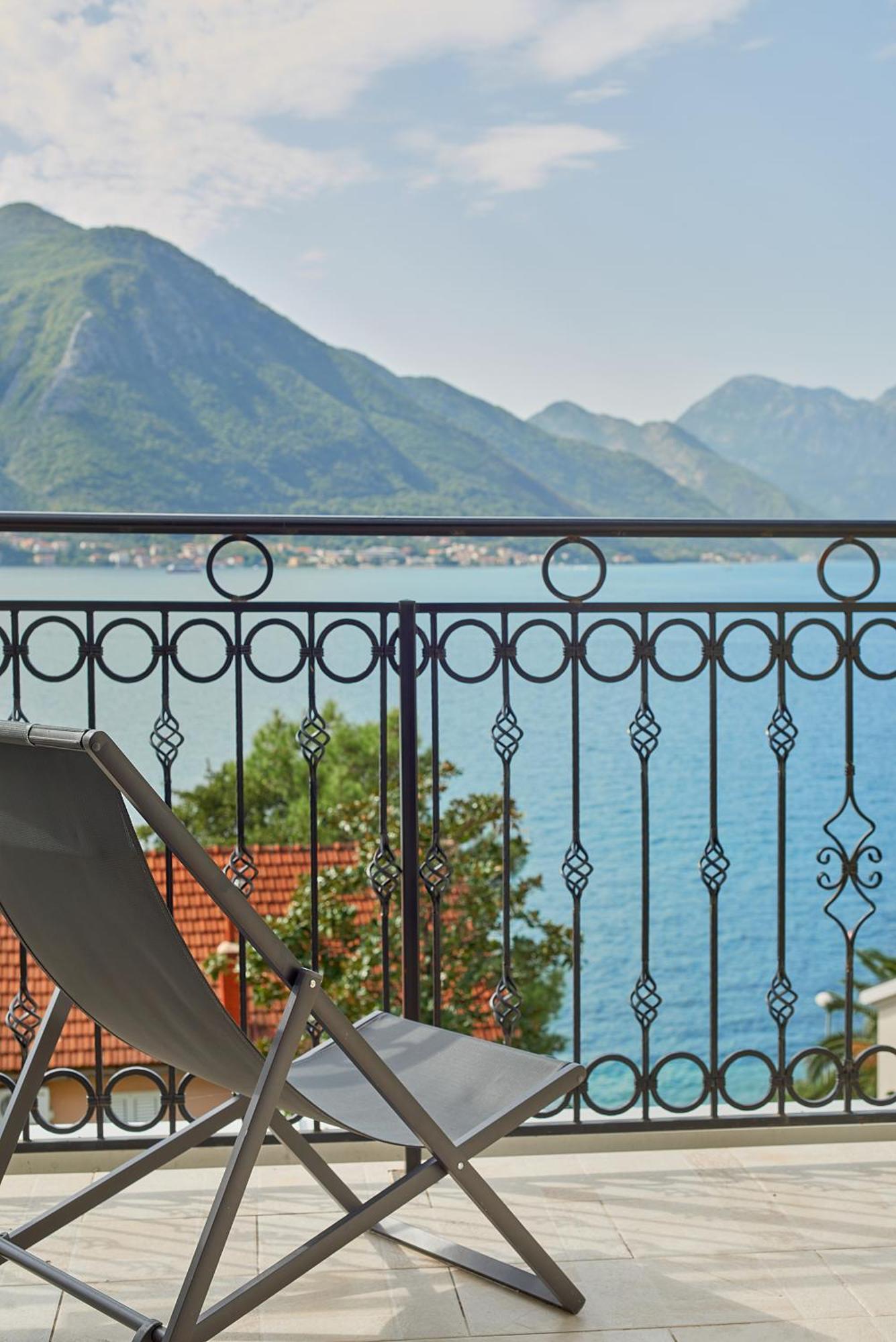 2Montenegro Mimoza Apartments Доброта Экстерьер фото