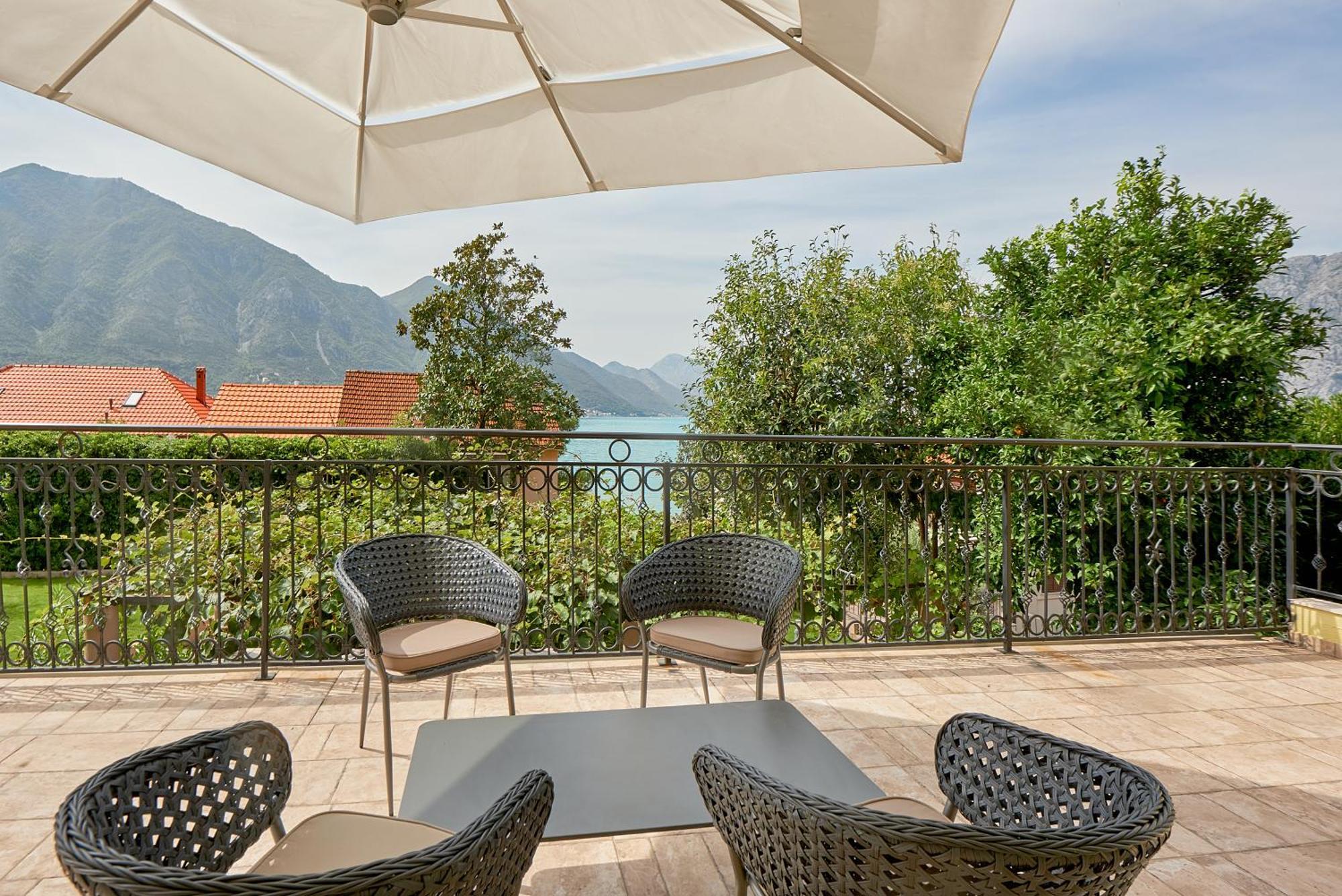 2Montenegro Mimoza Apartments Доброта Экстерьер фото